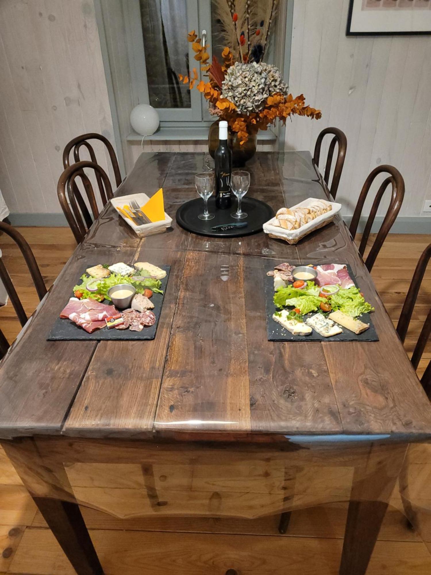 Chambres D'Hotes Du Bistrot D'Ici Saint-Saturnin  Ngoại thất bức ảnh